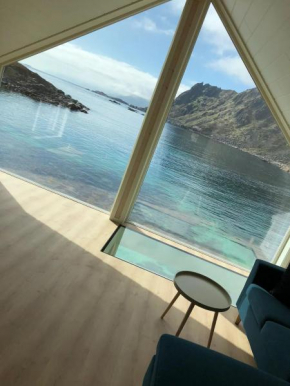 Fisherman`s Cabin Lofoten